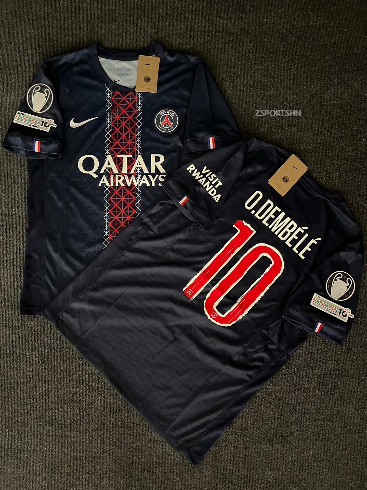 PSG Local 25/26 con parches de la UCL