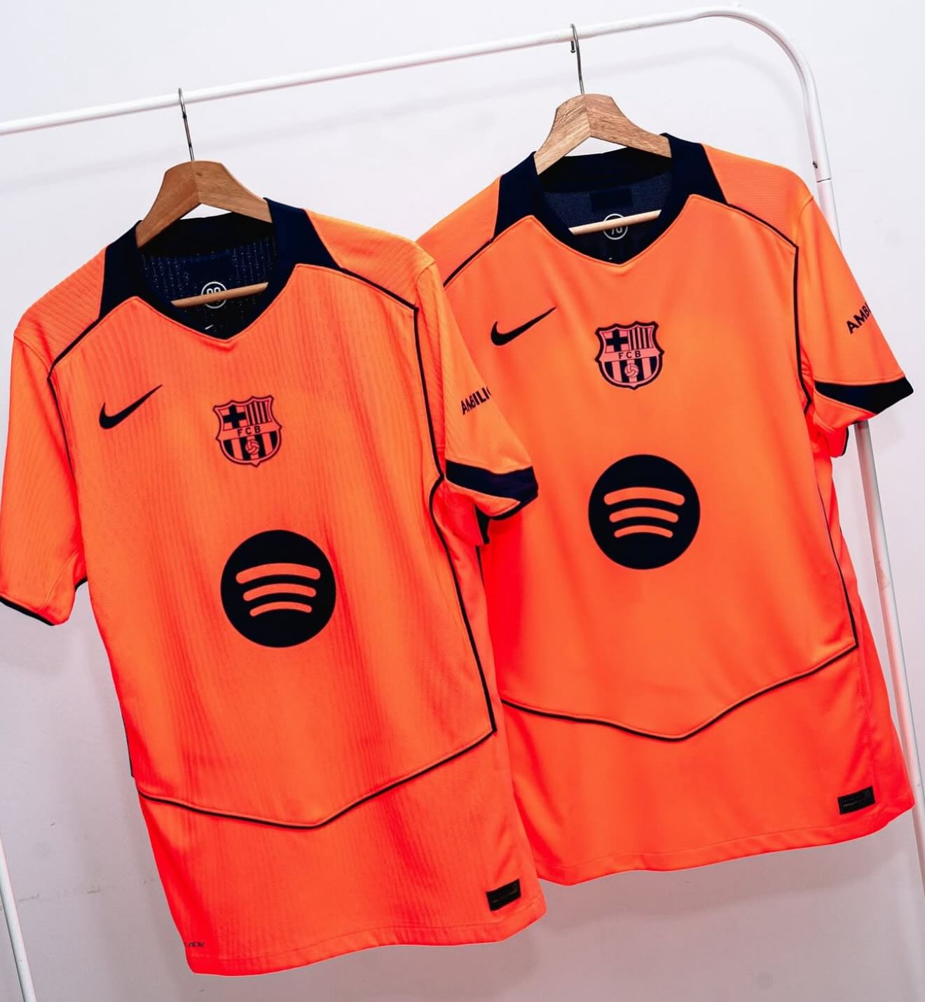 Barcelona Tercera equipación 25/26 Total 90