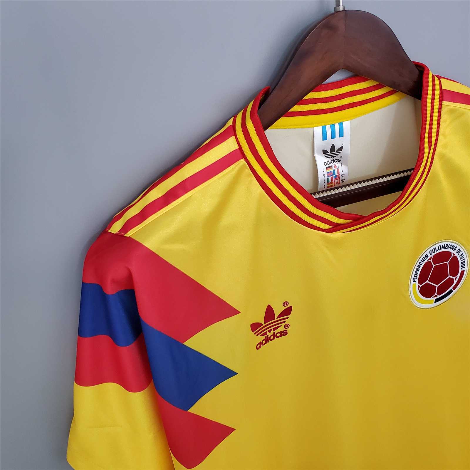 Camiseta Colombia Retro 90 Local